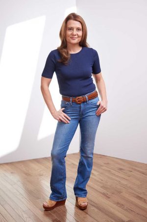 Annie_Kalahurka-actress-Talent-Unlimited09