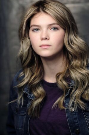 Chloe Blotter_actor_Kansas City_Talent Unlimited_midwest talent agency 03