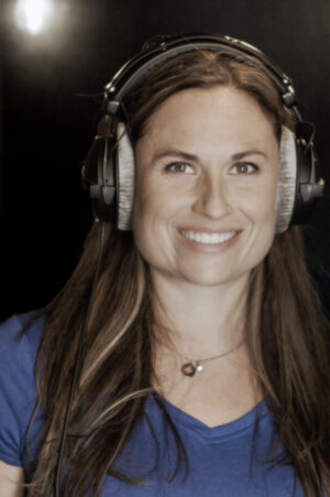 Tracy Lindley_At the mic