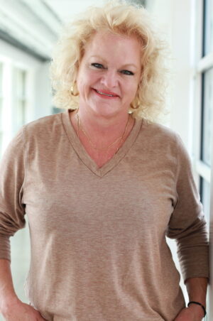 Lori_Taylor_Actress_Talent Unlimited_Kansas City_Midwest_Talent_Agency02