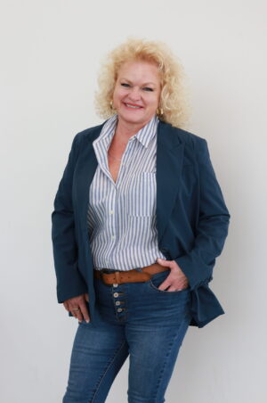Lori_Taylor_Actress_Talent Unlimited_Kansas City_Midwest_Talent_Agency06