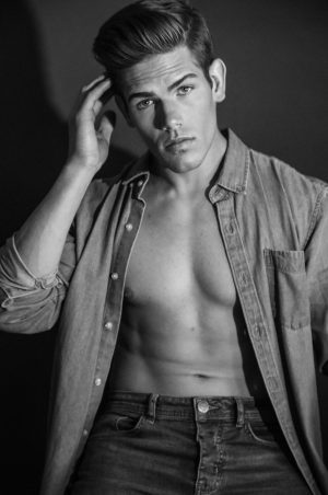 Sam Kimball-model-actor-Talent Unlimited-Kansas City-Talent Agency01