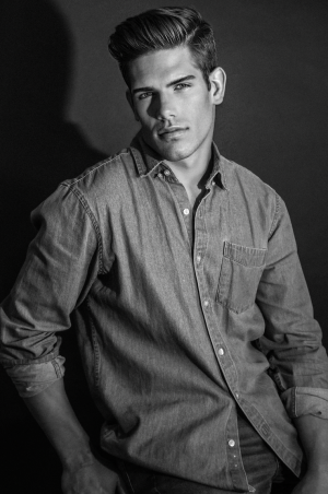 Sam Kimball-model-actor-Talent Unlimited-Kansas City-Talent Agency0124