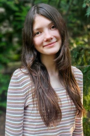 Genevieve-Hand-model-Talent-Unlimited11