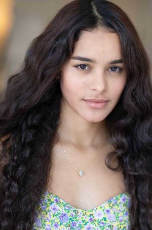 Yanelisa-actress-model-Talent-Unlimited03